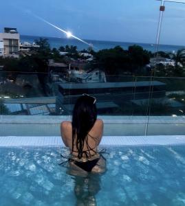 623513576: Chica busca chico en Toledo