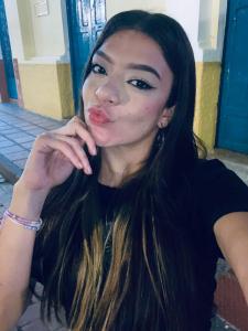 632628248: Chica busca chico en Sevilla