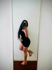 637017845: Chica busca chico en Sevilla