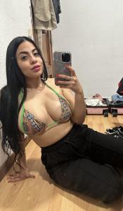631402340: Chica busca chico en Almería