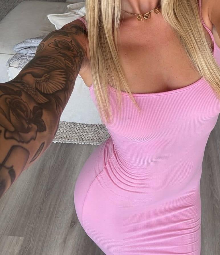 632999158: Chica busca chico en La Coruña