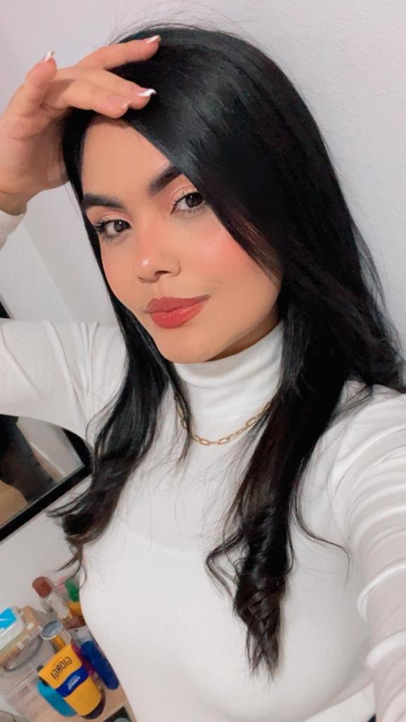 Chica busca chico en Almería: 