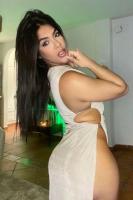 695774907: Chica busca chico en Málaga