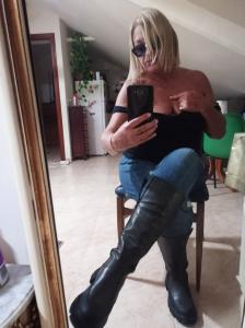 Chica busca chico en Pontevedra: 