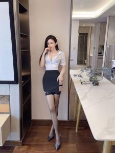 634813077: Chica busca chico en Barcelona