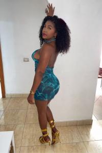 643413671: Chica busca chico en Tenerife