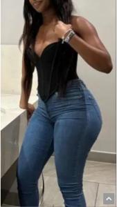 Chica busca chico en Murcia: 