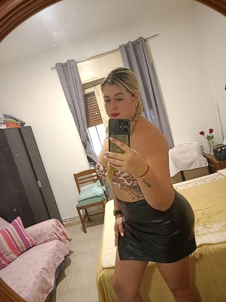 635824986: Chica busca chico en Valencia