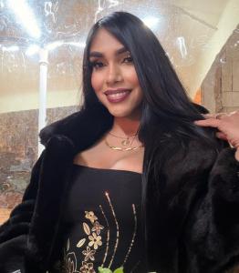 613608769: Transexual en Granada