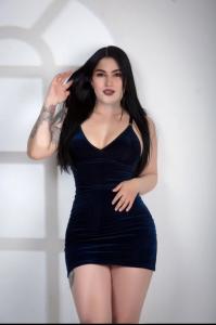 687795447: Chica busca chico en Barcelona