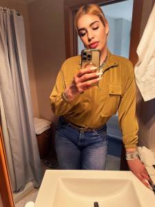 642428042: Chica busca chico en Lérida