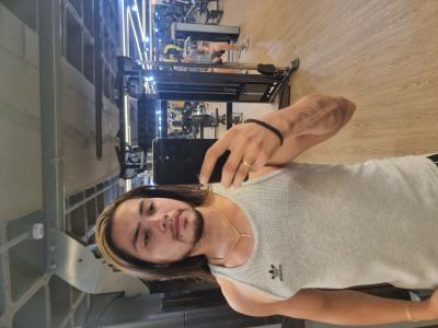 695946614: Chico busca chica en Granada