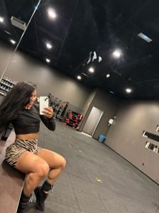 631885968: Chica busca chico en Zaragoza