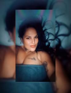 722568931: Chica busca chico en Sevilla