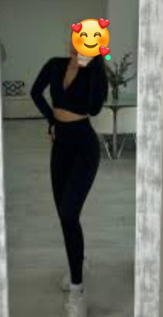 614903235: Chica busca chico en Málaga