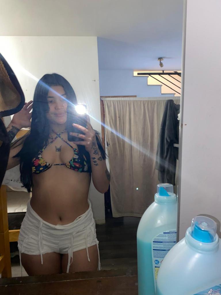 Chica busca chico en Almería: 