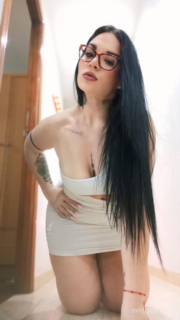 624094807: Chica busca chico en Madrid