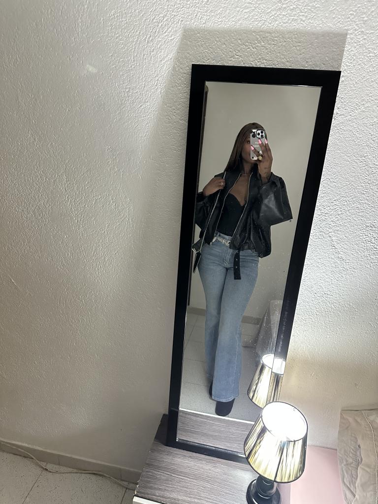 Chica busca chico en Gerona: 