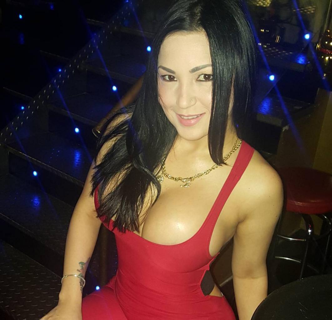 Chica busca chico en Huelva: 