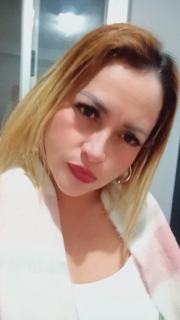 615931744: Chica busca chico en Valladolid