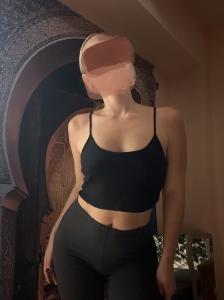 607867464: Chica busca chico en Alicante