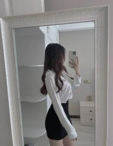 643935150: Chica busca chico en Barcelona