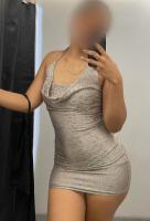 667425243: Chica busca chico en Barcelona