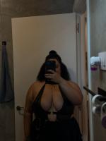 658329456: Chica busca chico en Madrid