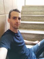 639247150: Chico busca chica en Guipúzcoa