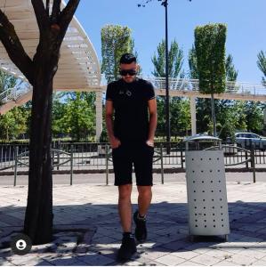 643155179: Chico busca chica en Toledo