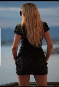 610794739: Chica busca chico en Málaga