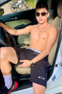 648100675: Chico busca chica en Valencia