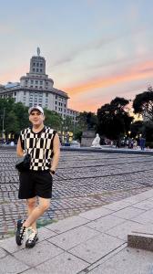 Chico busca chica en Barcelona: 