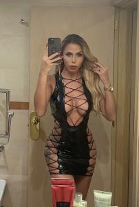 674470855: Transexual en Barcelona