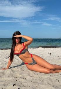 Chica busca chico en Alicante: 