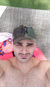 610657829: Chico busca chica en Asturias