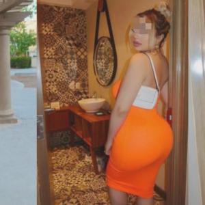 Chica busca chico en Barcelona: 