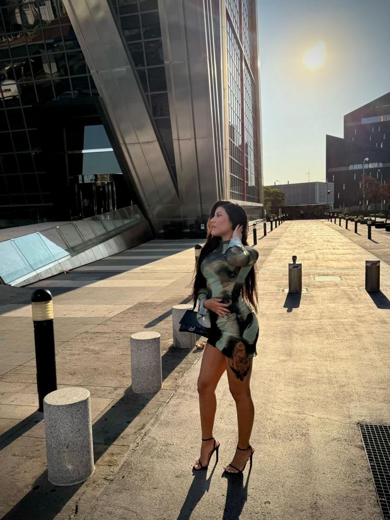 Chica busca chico en Alicante: 