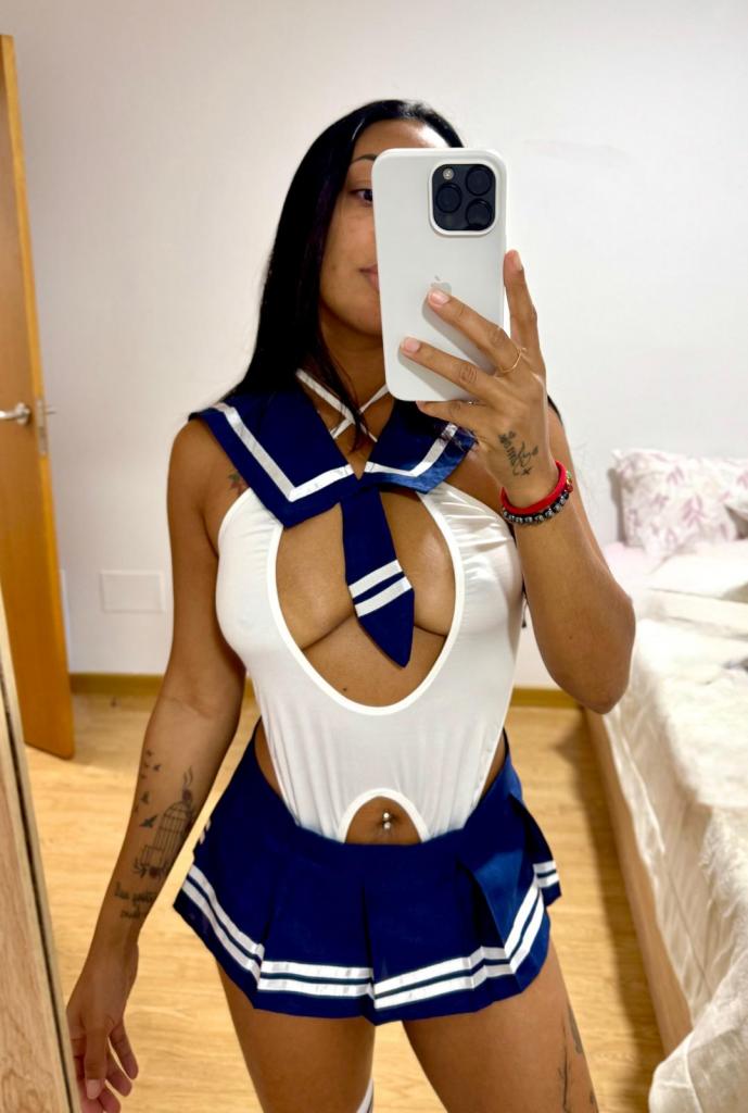 Chica busca chico en Granada: 