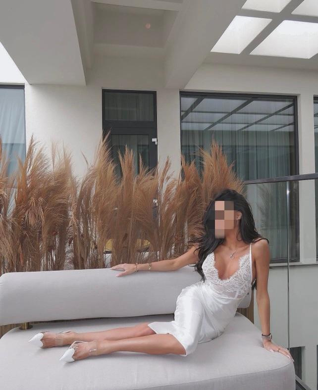 624729074: Chica busca chico en Lérida