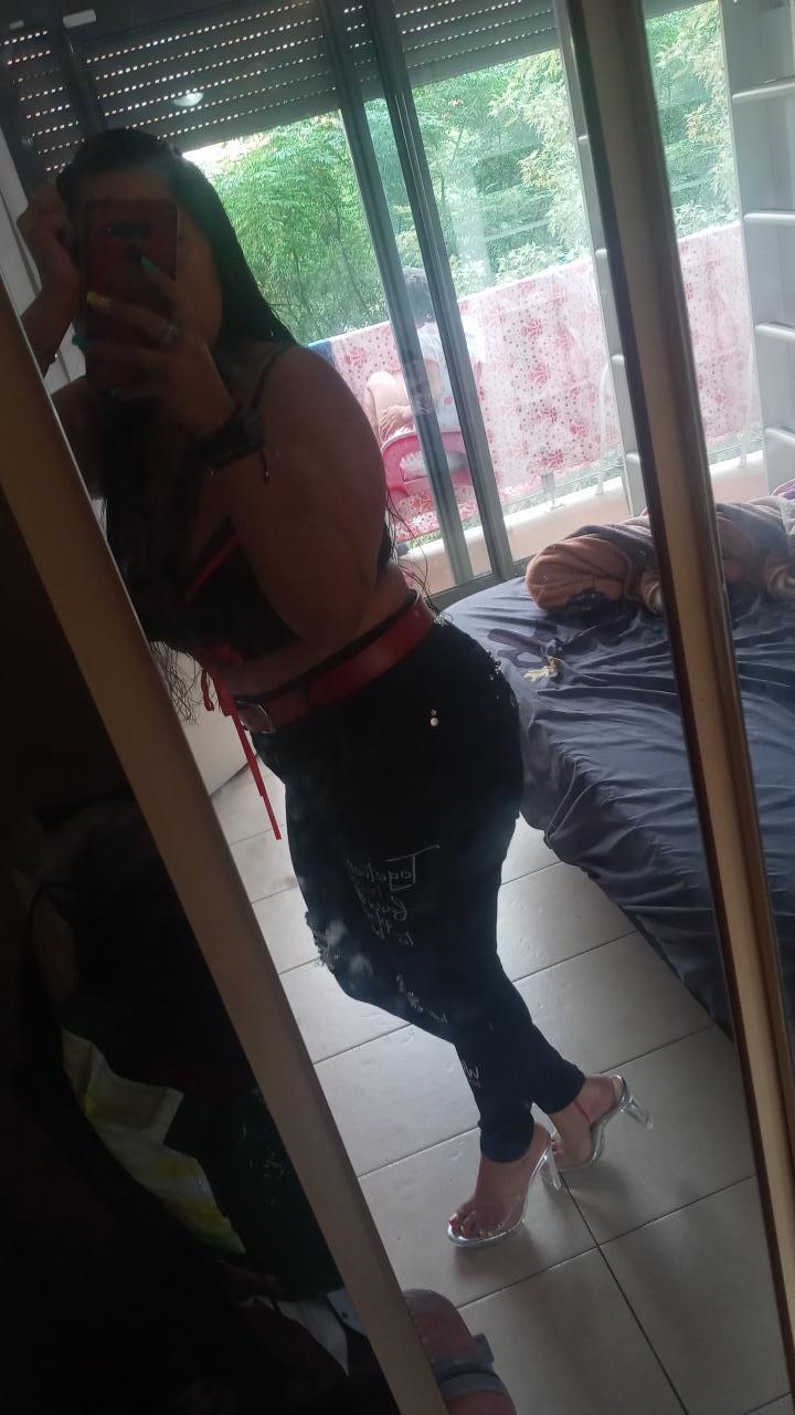 Chica busca chico en Gerona: 