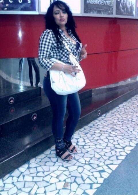 665104510: Chica busca chico en Valencia