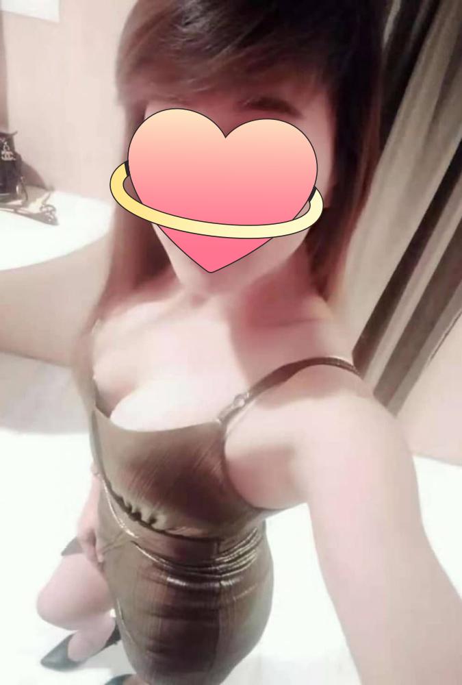 671391788: Chica busca chico en Madrid