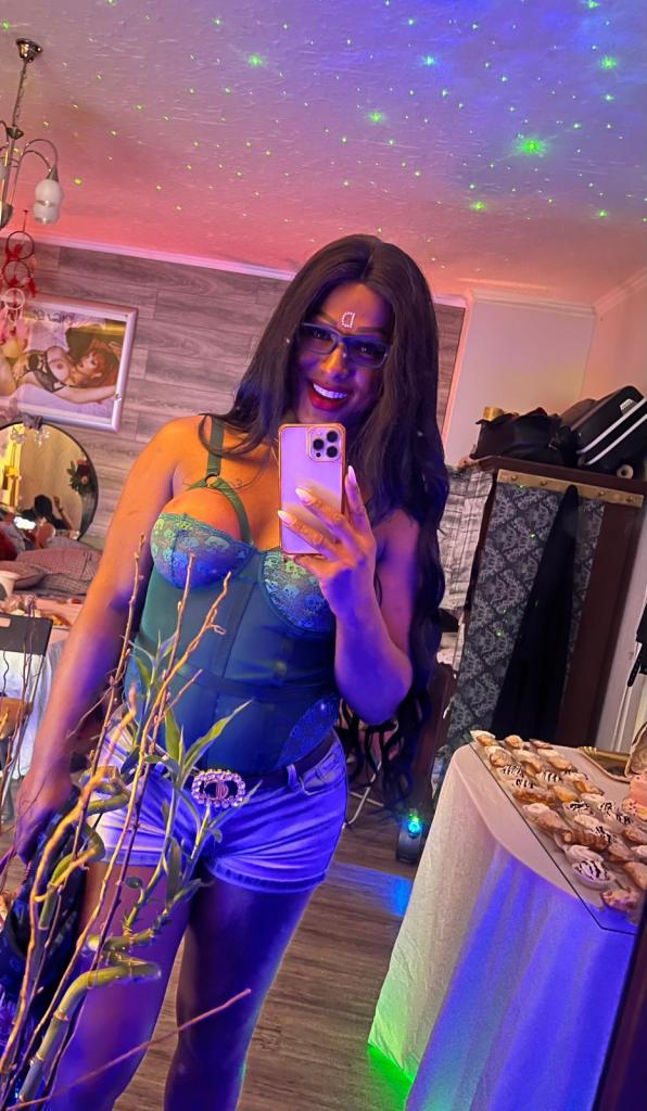 Chica busca chico en Madrid: 