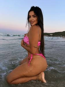 687774066: Chica busca chico en Ibiza