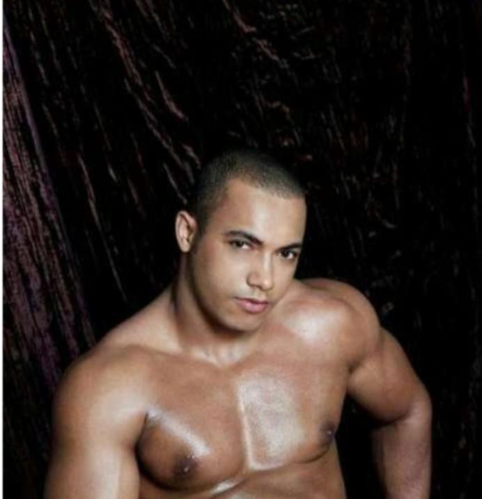 Chico busca chica en Las Palmas: 