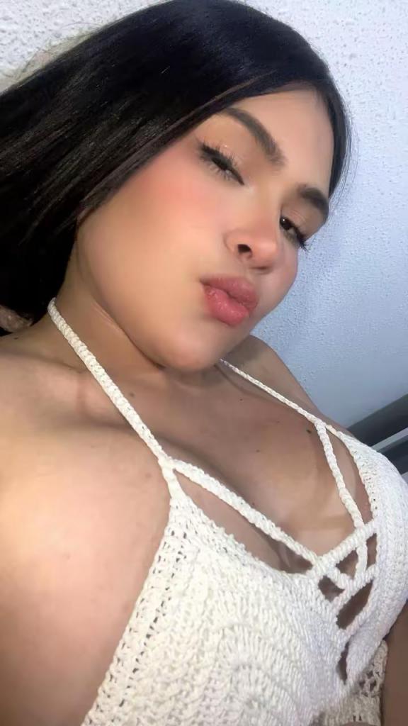 Chica busca chico en Tenerife: 