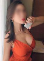 688170880: Chica busca chico en Barcelona