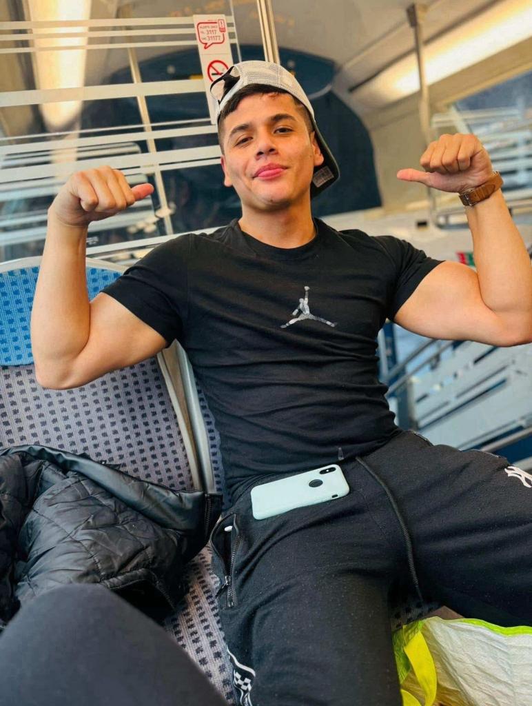 Chico busca chica en Barcelona: 