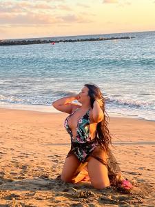 602569043: Transexual en Tenerife